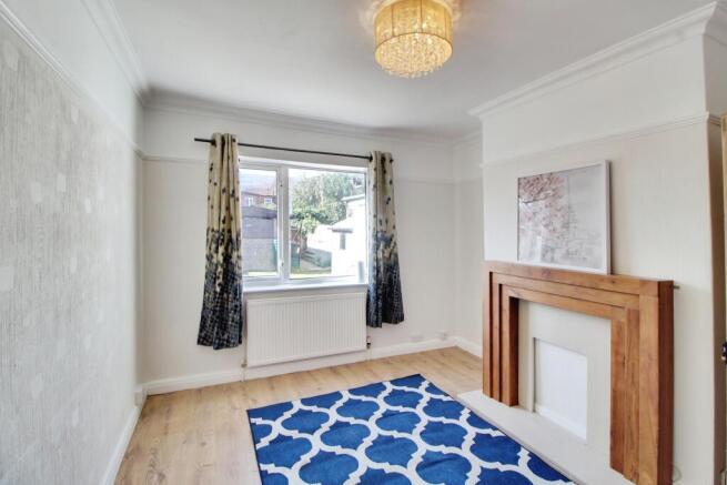 3 bed Terraced for sale Image 3