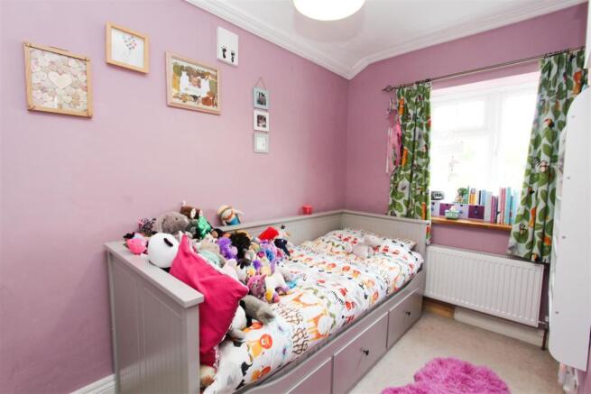 Bedroom 2.jpg
