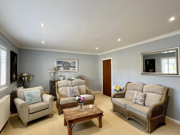 5 Burnside Gardens, Kirkcudbright - Williamson and