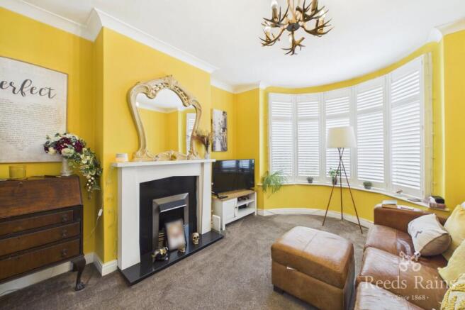 3 bed Semi-Detached for sale Image 9