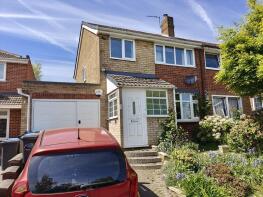 5, Rowan Close, Lichfield WS13 6ES