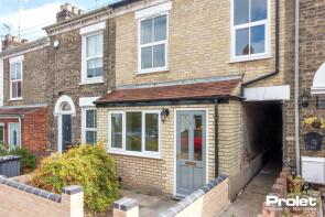 12, Caernarvon Road, Norwich NR2 3HX