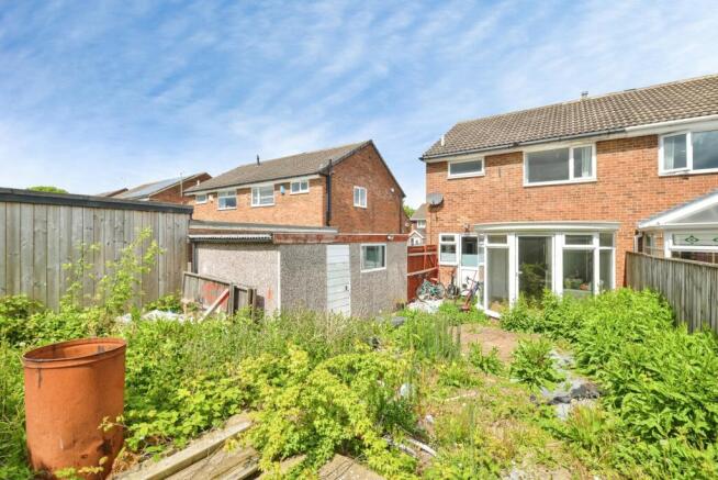 3 bed Semi-Detached for sale Image 7