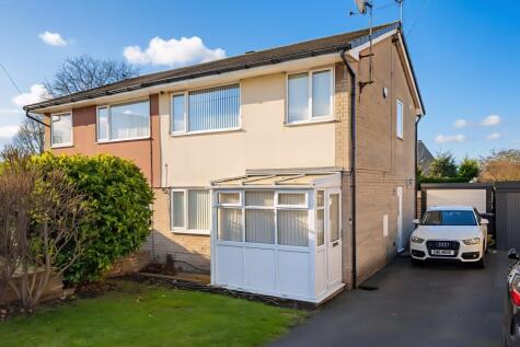 Lilac Close, Clifton, Brighouse, West Yorkshire, HD6