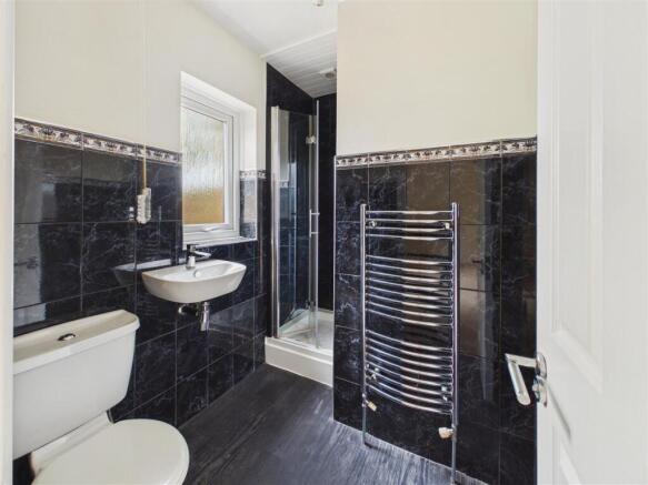 2 bed Terraced for sale Image 7