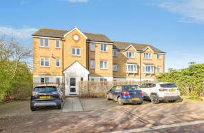 3, Alderney House, Scammell Way, Watford WD18 6GE
