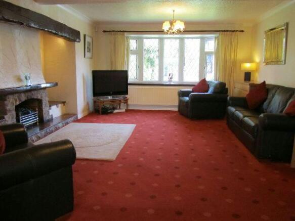 SITTING ROOM
