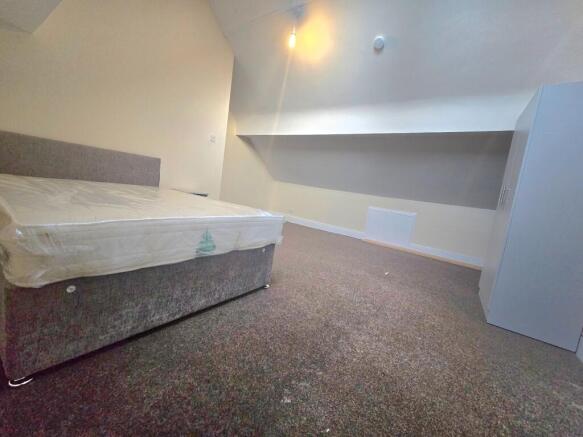 1 bed Flat to rent Image 8