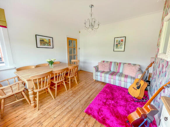 3 bed Semi-Detached for sale Image 5