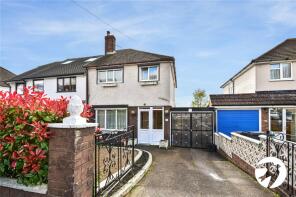 25, Coombfield Drive, Darenth DA2 7LE