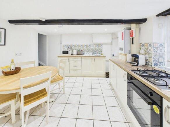 2 bed Cottage for sale Image 4