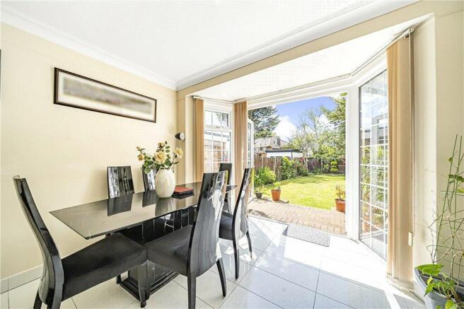 Davidson Frost Wellings, DFW, Weston Drive, Dining