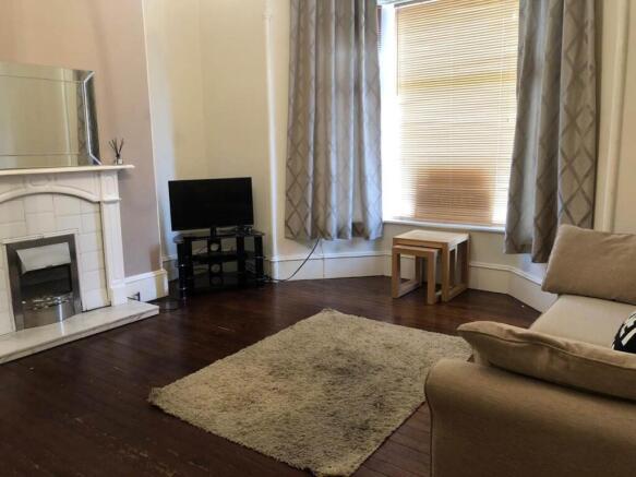 Lounge 2