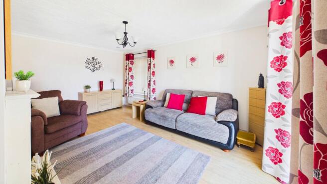 3 bed End of Terrace for sale Image 4