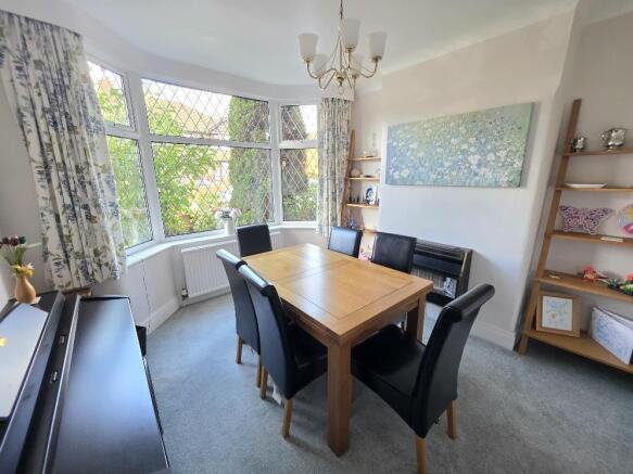 Merwood Avenue, Heald Green photo 5