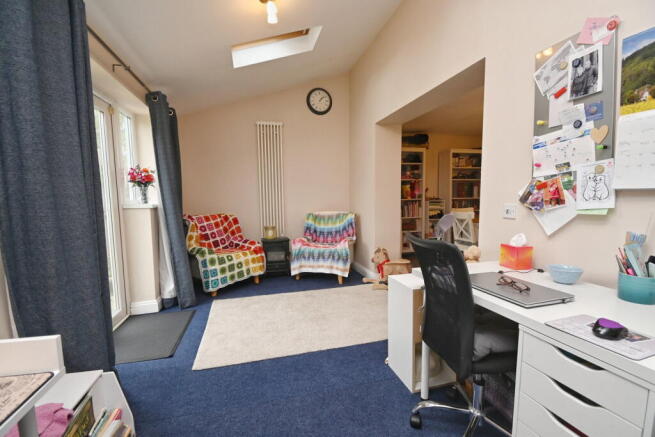 Photo 7