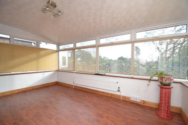Dining Area/Conse...