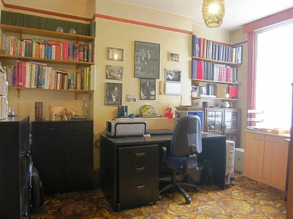 Photo 6