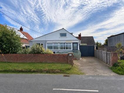 Wayside, Waxham Road, Sea Palling, Norwich, Norfolk, NR12 0UX