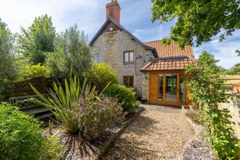 Pretty period cottage in popular village of Butleigh