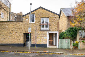Flat 1, 126, St Johns Hill, London SW11 1SL