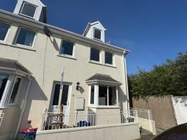 35, Dartmouth Gardens, Milford Haven SA73 2AP