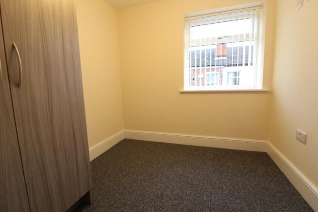 3 bed Terraced to rent Image 8
