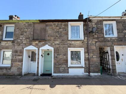 Lower Pumpfield Row, Pool, TR15