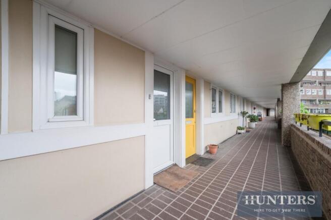 ROMULUS COURT, 15- (11).jpg