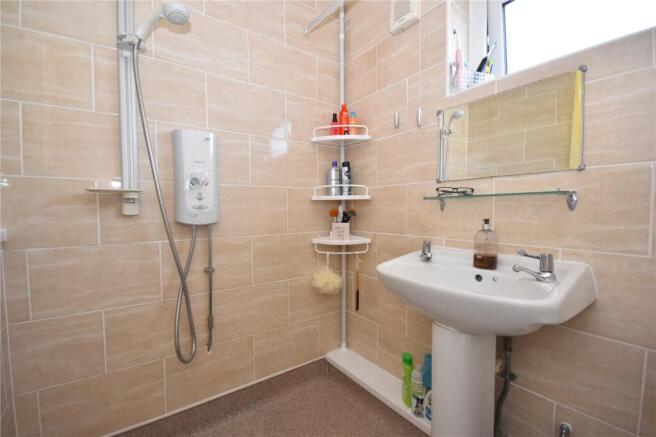 2 bed Bungalow for sale Image 7