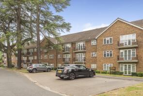 33, Myrtleside Close, Northwood HA6 2XQ
