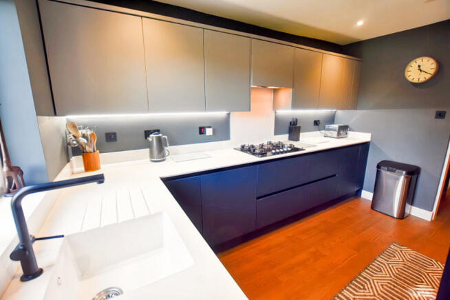 Kitchen 3