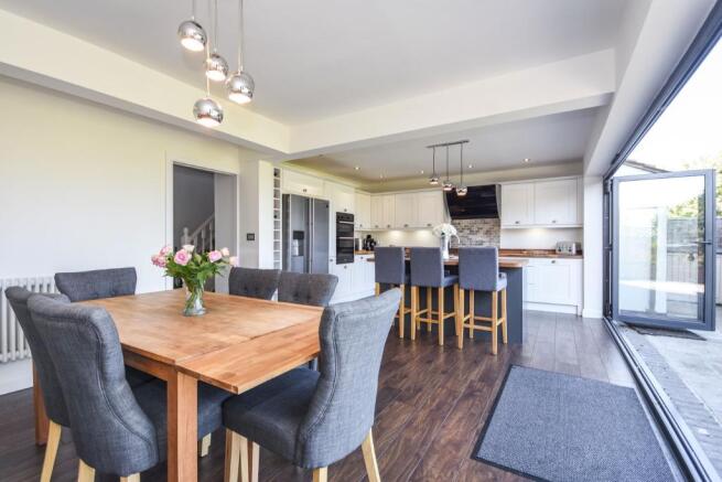 Kitchen/Dining Room