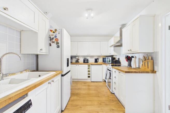 90ff02bb871b4e9fb932d6db5cd4714b_100_CAM02279G0-PR