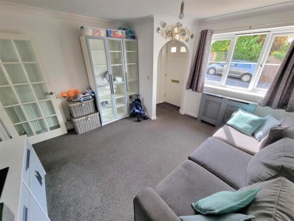 Sitting room.jpg