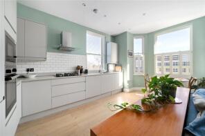 Flat 3, 130a, Knight's Hill, London SE27 0SR