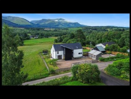 Achgarve, Inverroy Road, Upper Inverroy, Roy Bridge, Highland