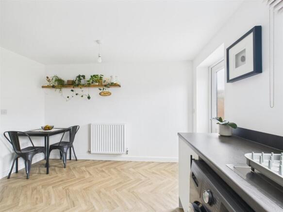Kitchen/Dining Room