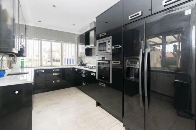 Kitchen 1