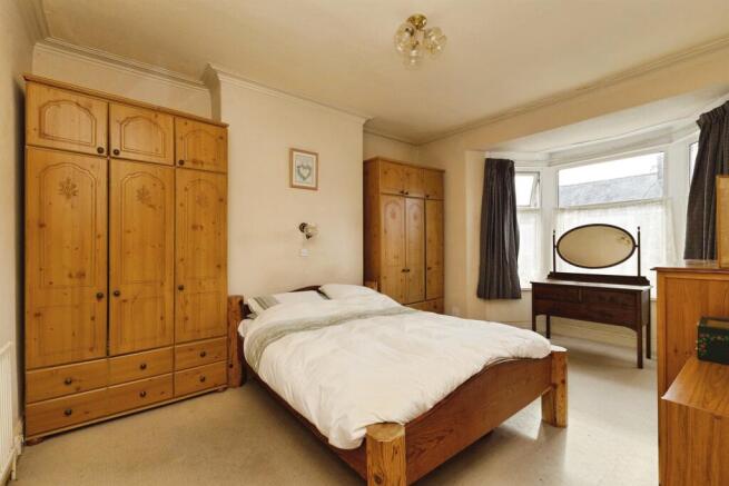 5 bed Terraced for sale Image 12