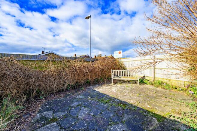 Enclosed Rear Garden Southerly Facing