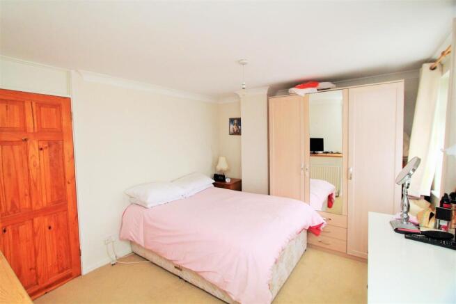 Master Bedroom.JPG
