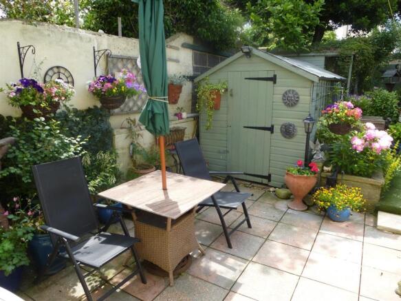 Rear Garden Patio.JPG