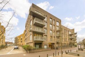 Flat 15, Bowline Court, Durham Wharf Drive, Brentford TW8 8FH