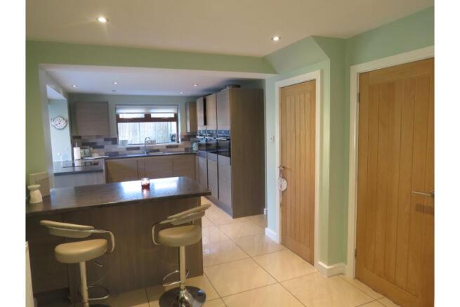 Kitchen/Breakfast