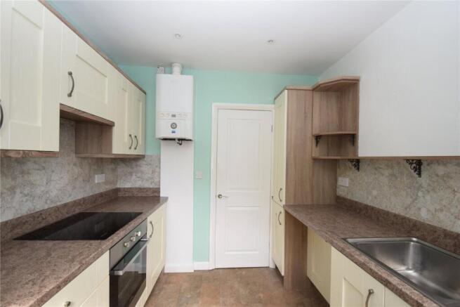 2 bed Apartment to rent Image 7