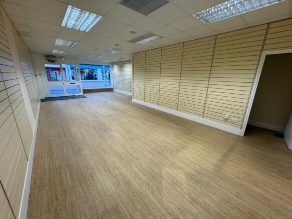 WhatsApp Image 2024-12-10 at 11.30.01_a68b6d37.j