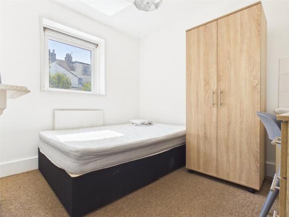 Room To Rent
