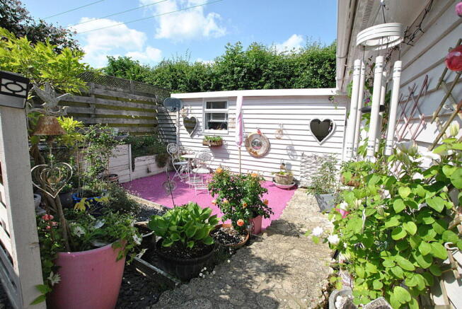 Photo 12