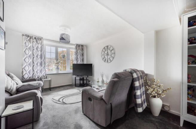 1400669-3-6970d5f...